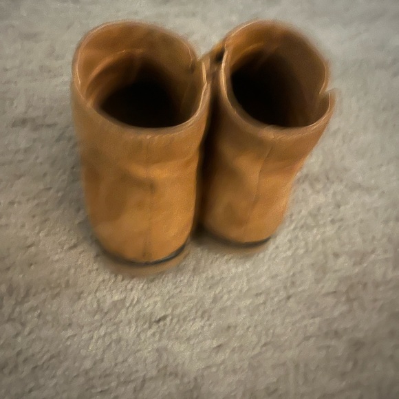 Cat and jack brown boots - Picture 2 of 3